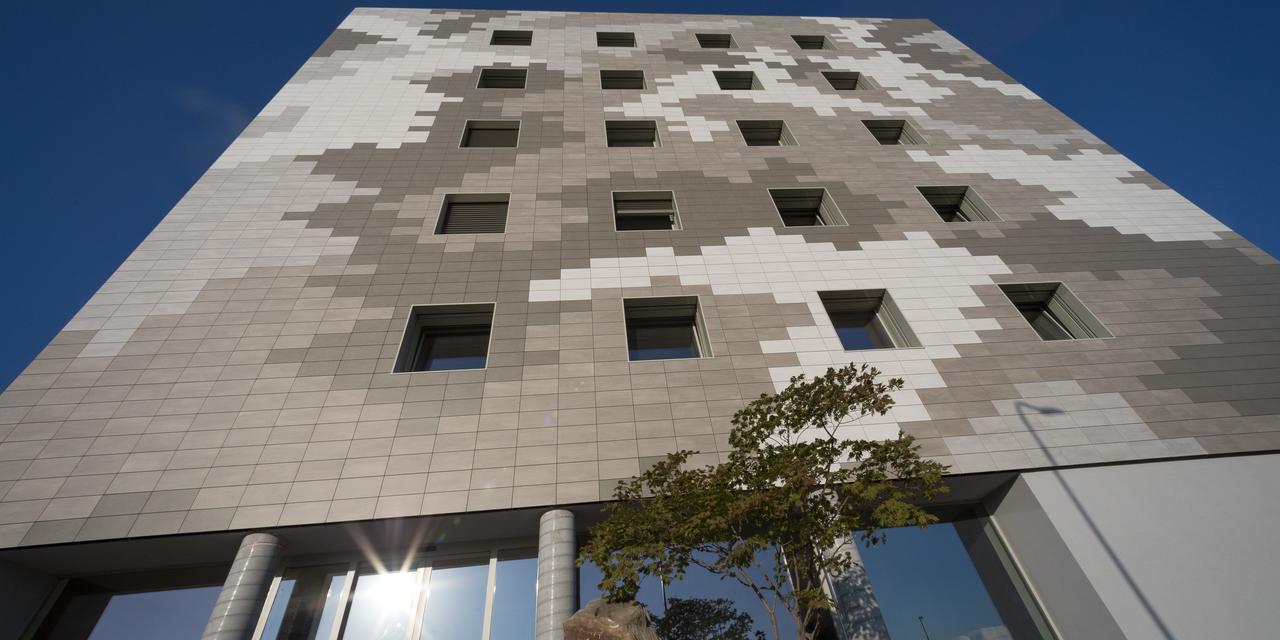 Hotel The Cube Фіденца Екстер'єр фото